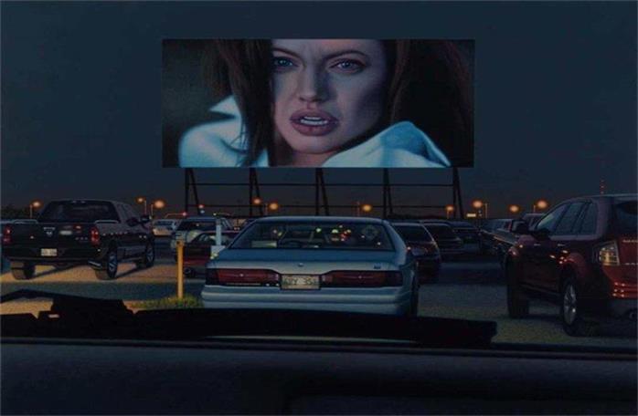LED panel in car theater